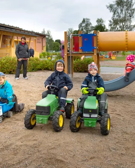Nkby niva 1 Barn och utbildning 6156